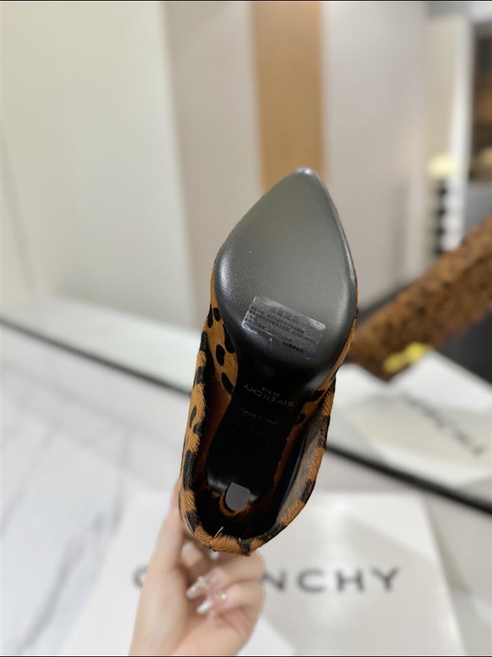 2025112817445179 750